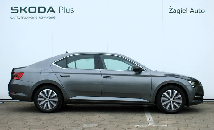 Skoda Superb cena 128900 przebieg: 35366, rok produkcji 2022 z Ostrzeszów małe 254